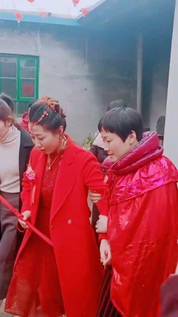 毒贩像吃瓜群众,揭秘毒品交易的隐秘世界